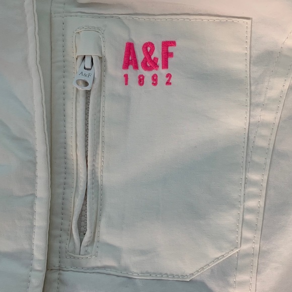 A&F White Jacket - Picture 7 of 8